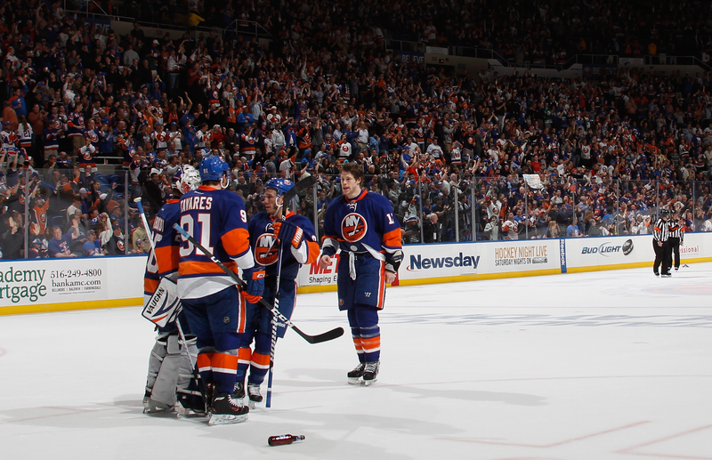 Illustration for article titled The Nassau Coliseum Was Not A Dump: What The Isles Are Leaving Behind